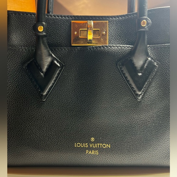 LOUIS VUITTON On My Side PM Noir Monogram Handbag AUTHENTIC - Picture 6 of 11